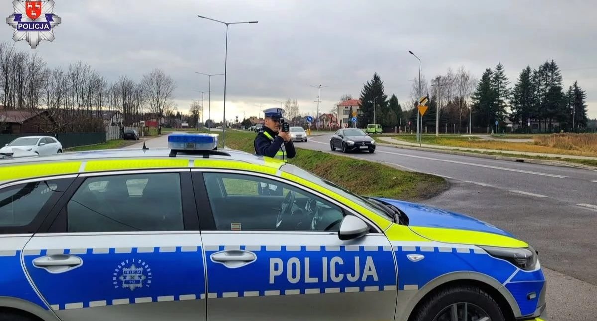 Policja patrzy na liczniki. Na drogach powiatu łukowskiego trwa akcja „Prędkość”