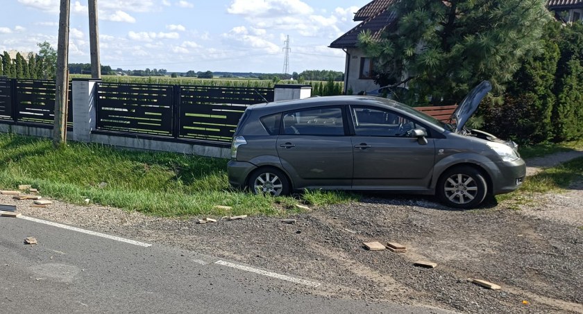 Wypadki, Kraksa Dąbiu doniesienia - zdjęcie, fotografia