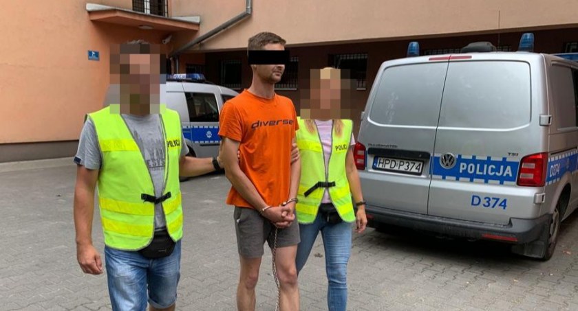 Przestępczość, Seryjny podpalacz rękach policji - zdjęcie, fotografia