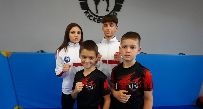 Wiadomości Sportowe, Zawodnicy Łuków startują Mistrzostwach Świata - zdjęcie, fotografia