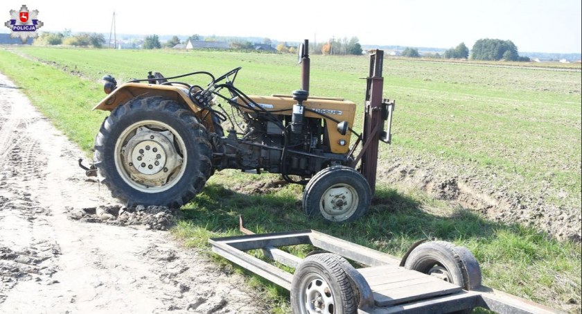 Przestępczość, Ukradł ciągnik chciał jechać kosiarce Teraz posiedzi - zdjęcie, fotografia