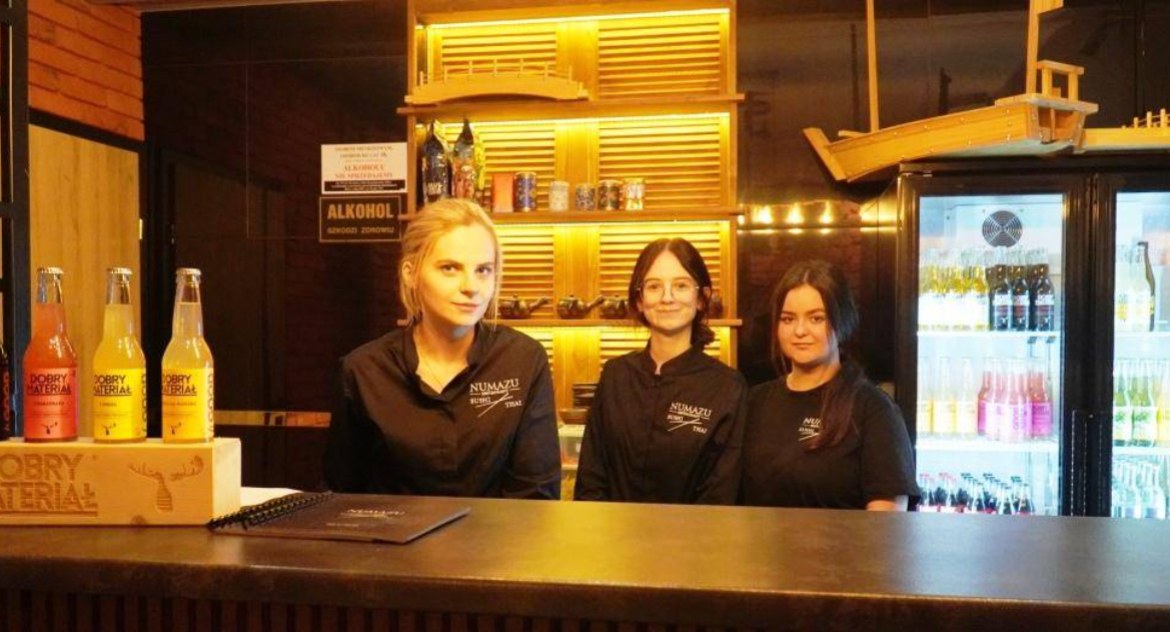Pogoda , Najlepsze sushi kuchnia tajska Łukowie restauracja Numazu Sushi działa - zdjęcie, fotografia