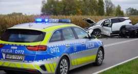 Groźny wypadek w Wierzejkach. Samochód dachował, dwi&hellip;