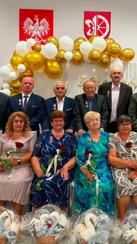 Pół wieku razem. Piękny jubileusz Złotych Godów w gminie Wola Mysłowska