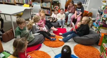 Dzień dobroci w Gręzówce. Bajkowy Klubik promuje empatię i rozmowy o emocjach