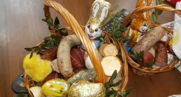 Święcenie pokarmów Łuków: Harmonogram w Kolegiacie