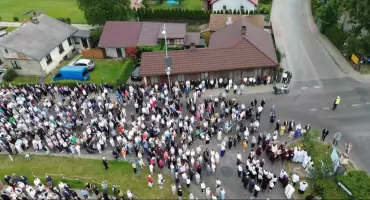 Boże Ciało w parafii Podwyższenia Krzyża Świętego. Sprawdź godziny mszy oraz trasę procesji 