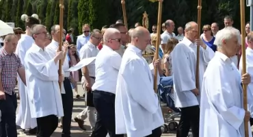 Boże Ciało w parafii Przemienienia Pańskiego w Łukowie. Znamy porządek nabożeństw