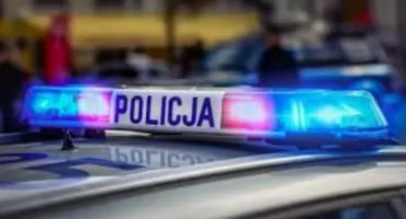 Pijani rodzice „opiekowali się” czwórką dzieci. Ojciec miał prawie 3 promile!