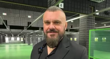 Zaskakujący zwrot na lokalnej scenie politycznej. Znany oficer CBŚP wchodzi do partii Grzegorza Brauna w naszm powiecie!