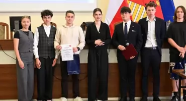 „Aleje” znowu bezkonkurencyjne! Mamy mistrzów historii regionu