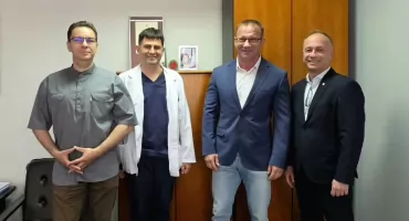 Młodzi lekarze w szpitalach powiatowych. Jak SPZOZ Łuków walczy o nowe kadry?