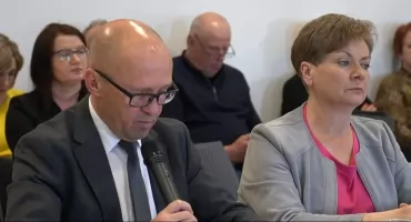 Nowy raport alarmuje: szkoły w gminie Łuków mogą stracić uczniów  