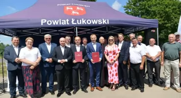 Inwestycja warta 36 mln zł. Droga DW 807 doczeka się gruntownej przebudowy