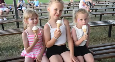Piknik Rodzinny w Krzywdzie I koncert Adrianny Biedrzyńskiej (FOTO)