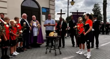 Łuków utonął w łzach. Tłumy i znane nazwiska pożegnały wybitnego trenera