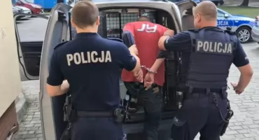 PIEKŁO MATKI  Wyrodny syn zgotował jej domowy koszmar. Groził, że ją zabije!