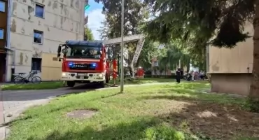 Dramatycznie wyglądająca interwencja na osiedlu Unitów Podlaskich. Do mieszkania weszli przez balkon