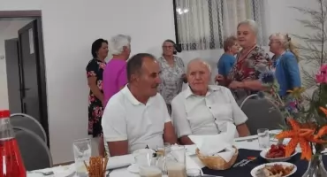 Wyjątkowa biesiada w Aleksandrowie. KGW „Stokrotki” po raz trzeci zorganizowało spotkanie dla seniorów