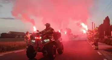 Smaki tradycji, dawne wspomnienia i nowy sprzęt dla strażaków. Tak świętował Radoryż Kościelny