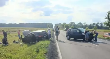Założył cywilne ubranie, ale nie przestał być strażakiem. Wyjątkowa postawa druha z Wojcieszkowa