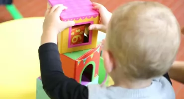Gmina Łuków dopłaca miliony do przedszkoli w mieście. Wybory rodziców i wyzwanie demograficzne