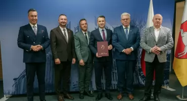 Miliony złotych na drogi do pól. Trzy gminy powiatu łukowskiego wśród beneficjentów