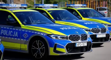 Prawie 400 koni pod maską i napęd 4x4. Lubelska policja odebrała nowe radiowozy BMW