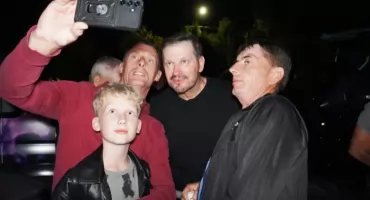 Wspaniała zabawa na dożynkach w Nowych Kobiałkach. Zespół Classic porwał publiczność!