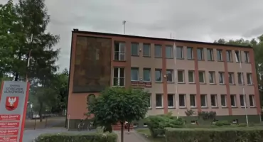 Remont urzędu w Stoczku Łukowskim kosztem nowego parkingu. Inwestycja drogowa musi poczekać do przyszłego roku