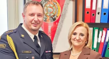 Przyszli strażacy zyskali silnego partnera. PSP w Łukowie obejmuje patronat nad klasami w Radoryżu Smolanym