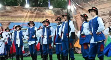 „Kropelki Rosy” po wakacyjnej przygodzie wracają na scenę