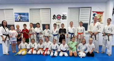 Legenda karate trenowała w Staninie! Mistrzowska lekcja w Klubie Sztuk Walki „Ikigai”