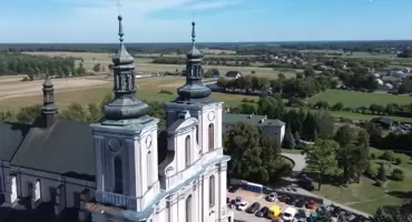 Potrzeba 25 tysięcy złotych na remont chodnika przy cmentarzu w Turzystwie. Parafia prosi o wsparcie