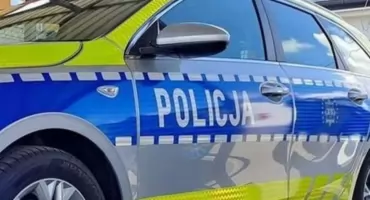 Poważny wypadek na DK 63. Zderzenie trzech samochodów, droga jest całkowicie zablokowana