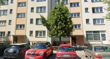 Tragiczne odkrycie w bloku przy ul. Spokojnej w Łukowie. Nie żyje kobieta