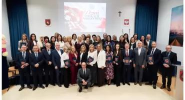 Dzień Edukacji Narodowej w Gminie Łuków. 38 pracowników oświaty z nagrodami [LISTA NAZWISK]