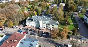Sytuacja w SPZOZ w Łukowie. Radna Agata Zabielska pyta o kredyt, oddziały i przychodnię w Gręzówce